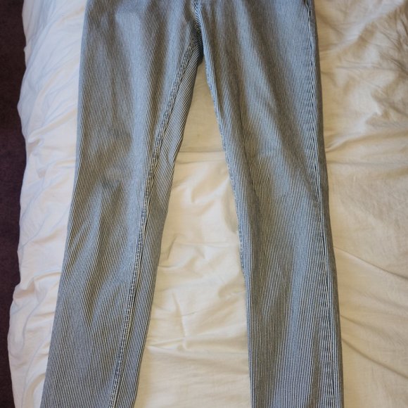 Levis Railroad Stripe Low Rise Jeans - Picture 4 of 6